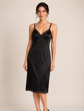 Vintage 1960s Vanity Fair Black Nylon Lace Full Slip Dress 36